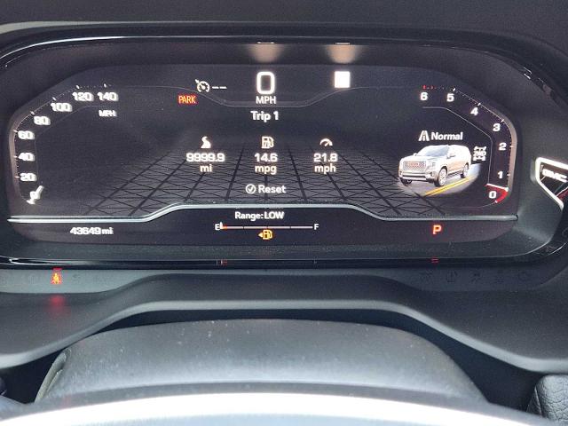 2022 GMC Yukon Vehicle Photo in DENTON, TX 76210-9321