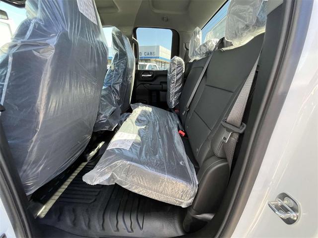 2024 Chevrolet Silverado 2500 HD Vehicle Photo in ALCOA, TN 37701-3235