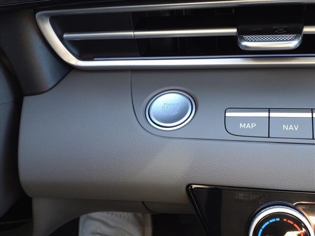 2025 Hyundai ELANTRA Vehicle Photo in Peoria, IL 61615