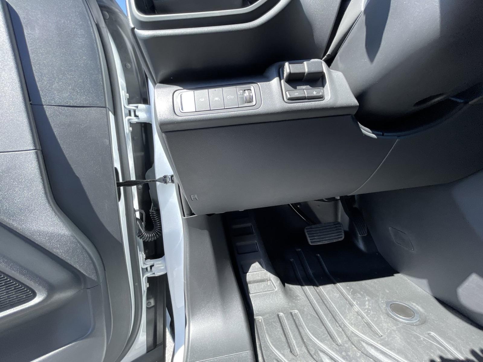 2024 Chevrolet Silverado EV Vehicle Photo in BENTONVILLE, AR 72712-4322