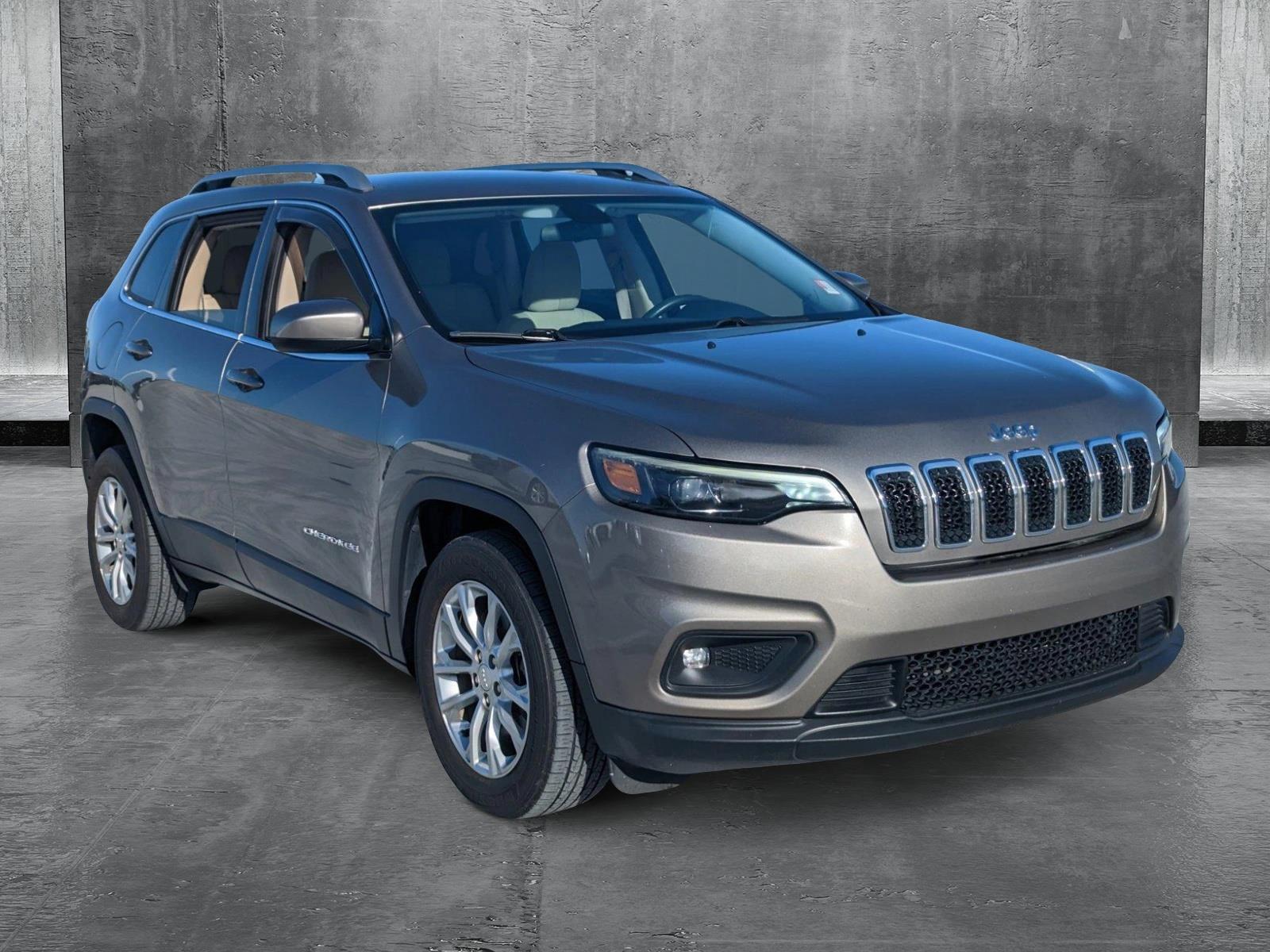 2019 Jeep Cherokee Vehicle Photo in Ft. Myers, FL 33907