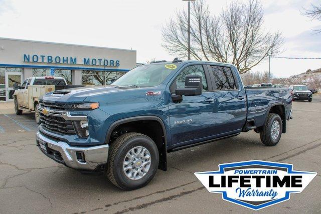 2025 Chevrolet Silverado 3500 HD Vehicle Photo in MILES CITY, MT 59301-5791