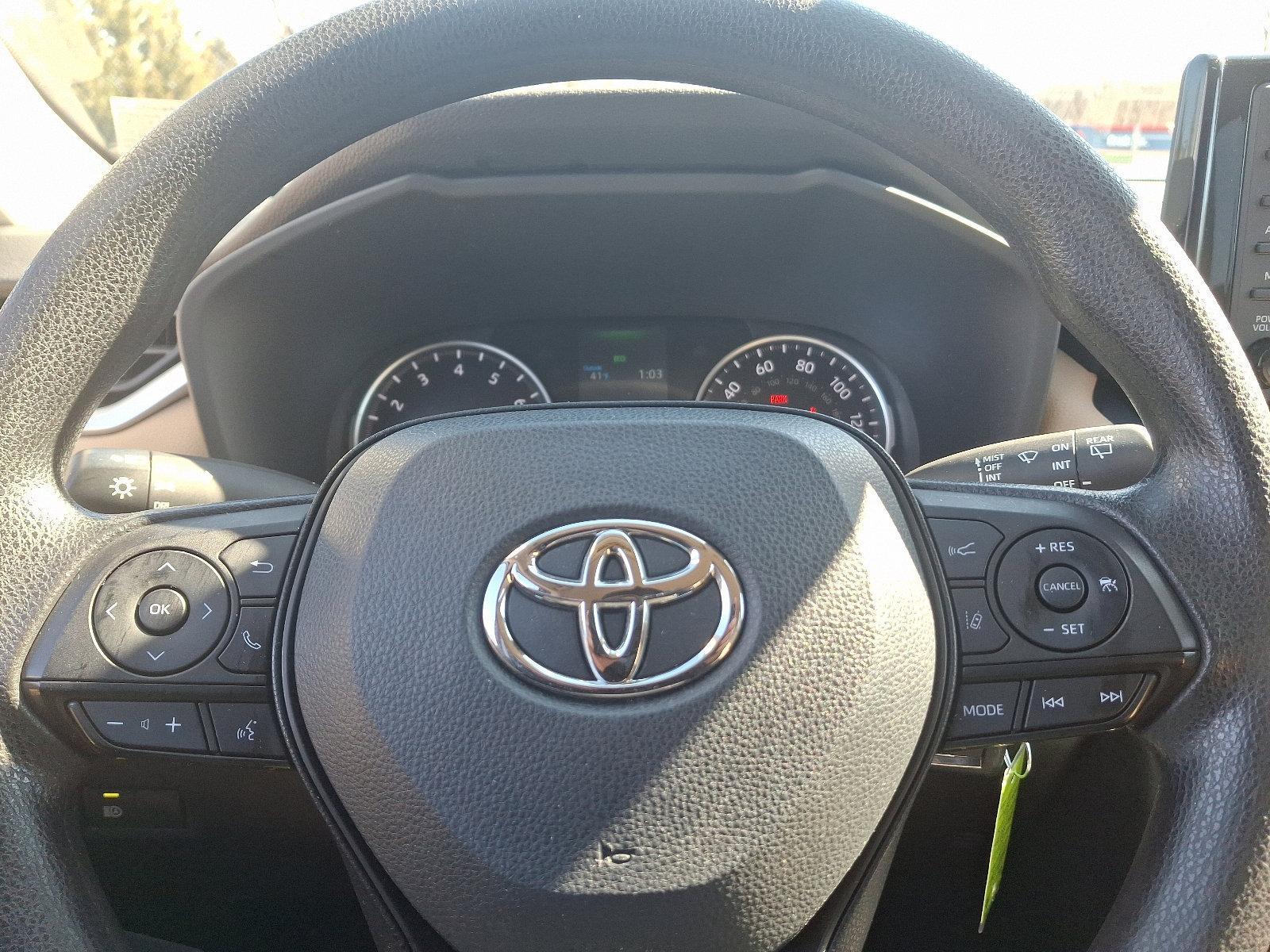 2022 Toyota RAV4 Vehicle Photo in Trevose, PA 19053