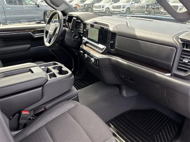 2024 GMC Sierra 1500 Vehicle Photo in ALBERTVILLE, AL 35950-0246