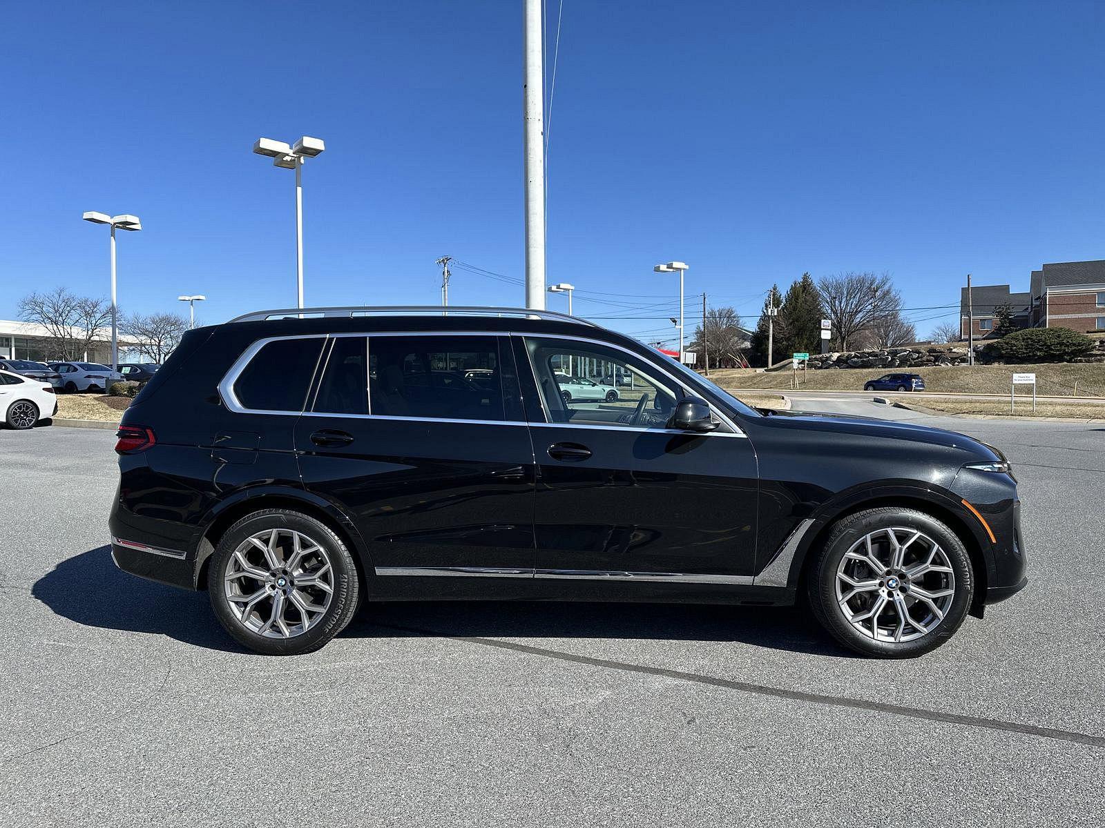 2023 BMW X7 xDrive40i Vehicle Photo in Lancaster, PA 17601