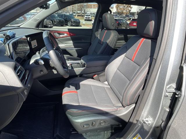 2024 Chevrolet Traverse Vehicle Photo in BENTONVILLE, AR 72712-4322