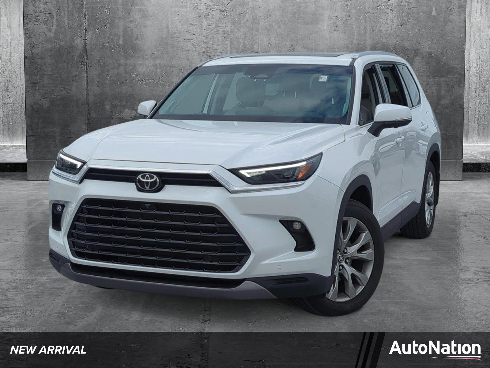 2024 Toyota Grand Highlander Vehicle Photo in Ft. Myers, FL 33907