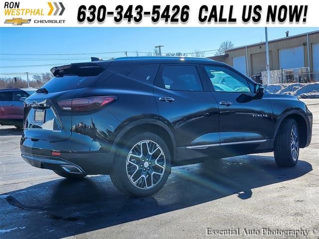 2025 Chevrolet Blazer Vehicle Photo in AURORA, IL 60503-9326