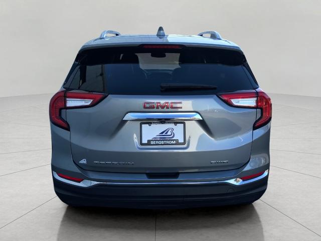2024 GMC Terrain Vehicle Photo in GREEN BAY, WI 54303-3330