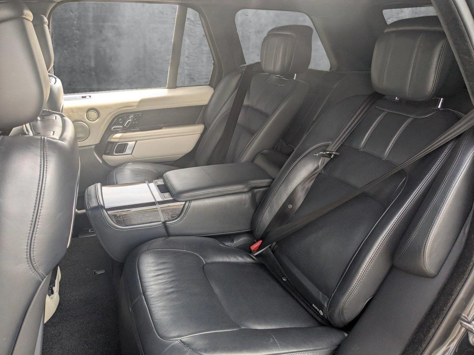 2019 Land Rover Range Rover Vehicle Photo in Cockeysville, MD 21030
