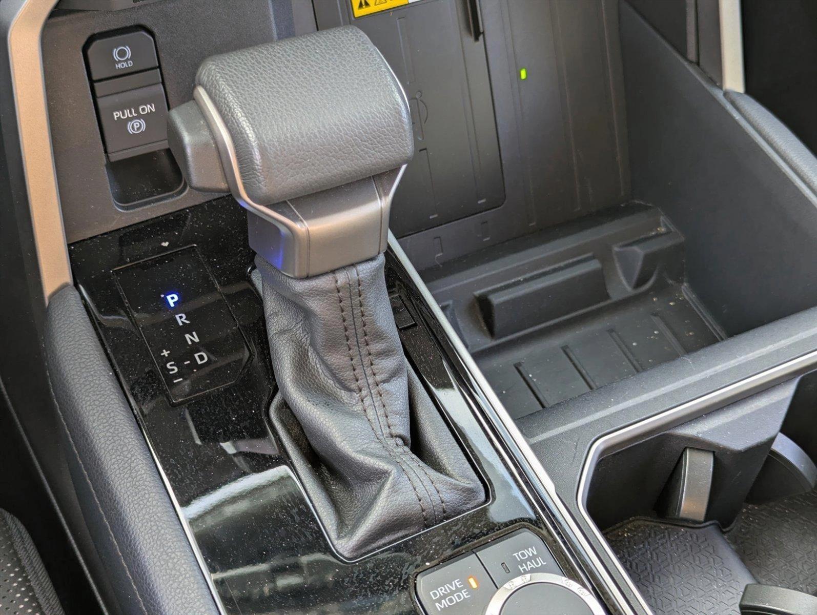 2022 Toyota Tundra 2WD Vehicle Photo in Ft. Myers, FL 33907