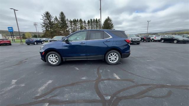2022 Chevrolet Equinox Vehicle Photo in TULLY, NY 13159-3159