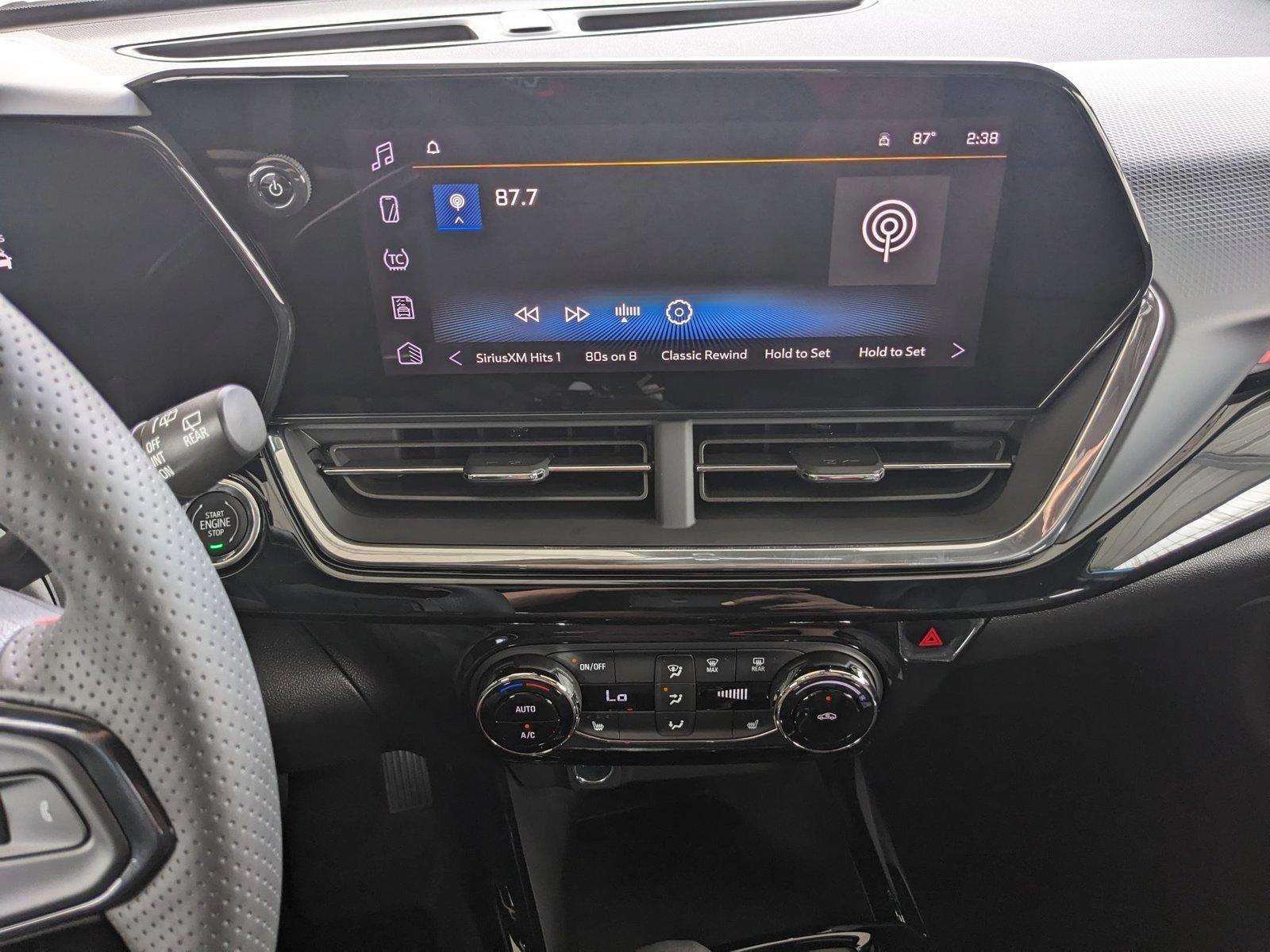 2025 Chevrolet Trax Vehicle Photo in HOUSTON, TX 77034-5009
