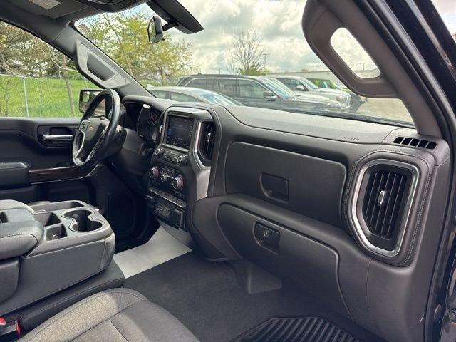 2019 Chevrolet Silverado 1500 Vehicle Photo in MEDINA, OH 44256-9631