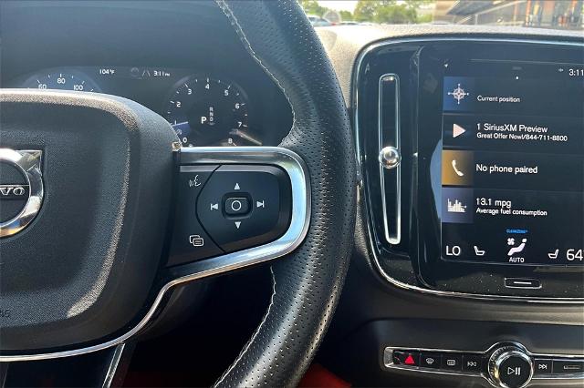 2021 Volvo XC40 Vehicle Photo in Houston, TX 77007