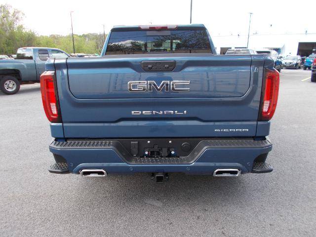2025 GMC Sierra 1500 Vehicle Photo in LOWELL, MA 01852-4336