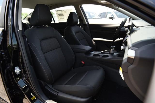 2025 Nissan Altima Vehicle Photo in Ballwin, MO 63011