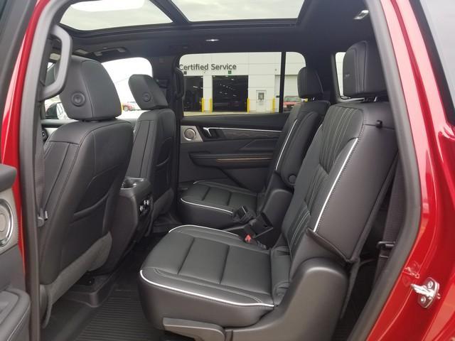 2025 Buick Enclave Vehicle Photo in ELYRIA, OH 44035-6349