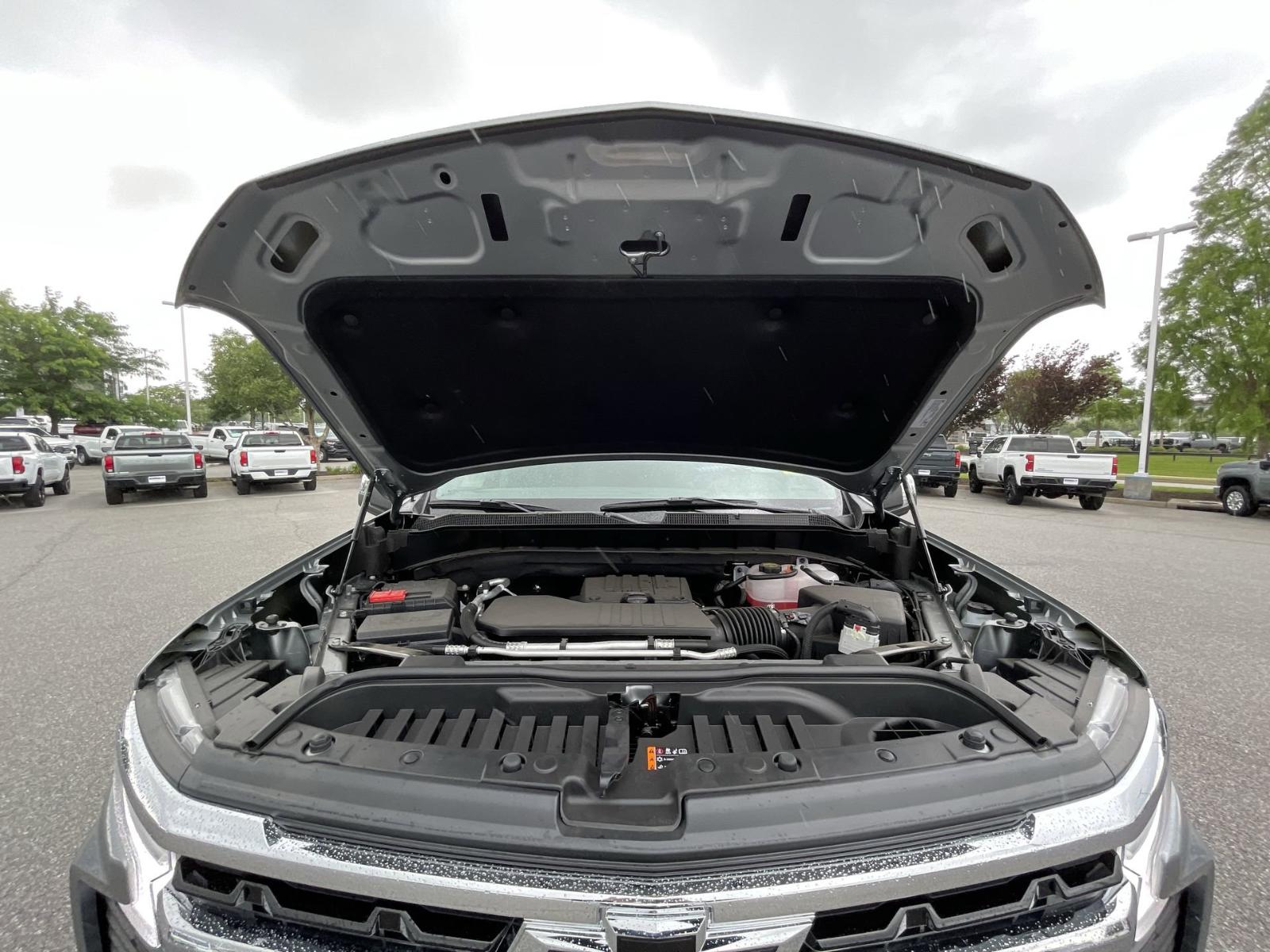 2025 Chevrolet Silverado 1500 Vehicle Photo in BENTONVILLE, AR 72712-4322