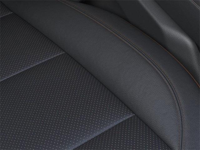 2025 Chevrolet Traverse Vehicle Photo in ENGLEWOOD, CO 80113-6708