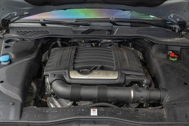 2018 Porsche Cayenne Vehicle Photo in DANBURY, CT 06810-5034