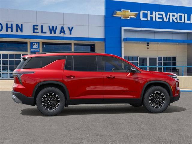 2025 Chevrolet Traverse Vehicle Photo in ENGLEWOOD, CO 80113-6708
