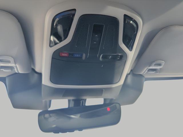 2025 Subaru Outback Vehicle Photo in Green Bay, WI 54304