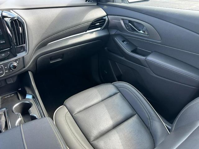 2023 Chevrolet Traverse Vehicle Photo in COLUMBIA, MO 65203-3903