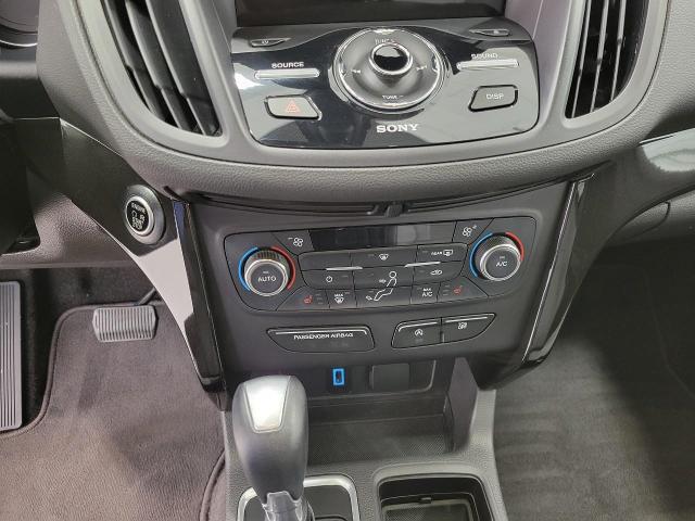 2017 Ford Escape Vehicle Photo in Neenah, WI 54956
