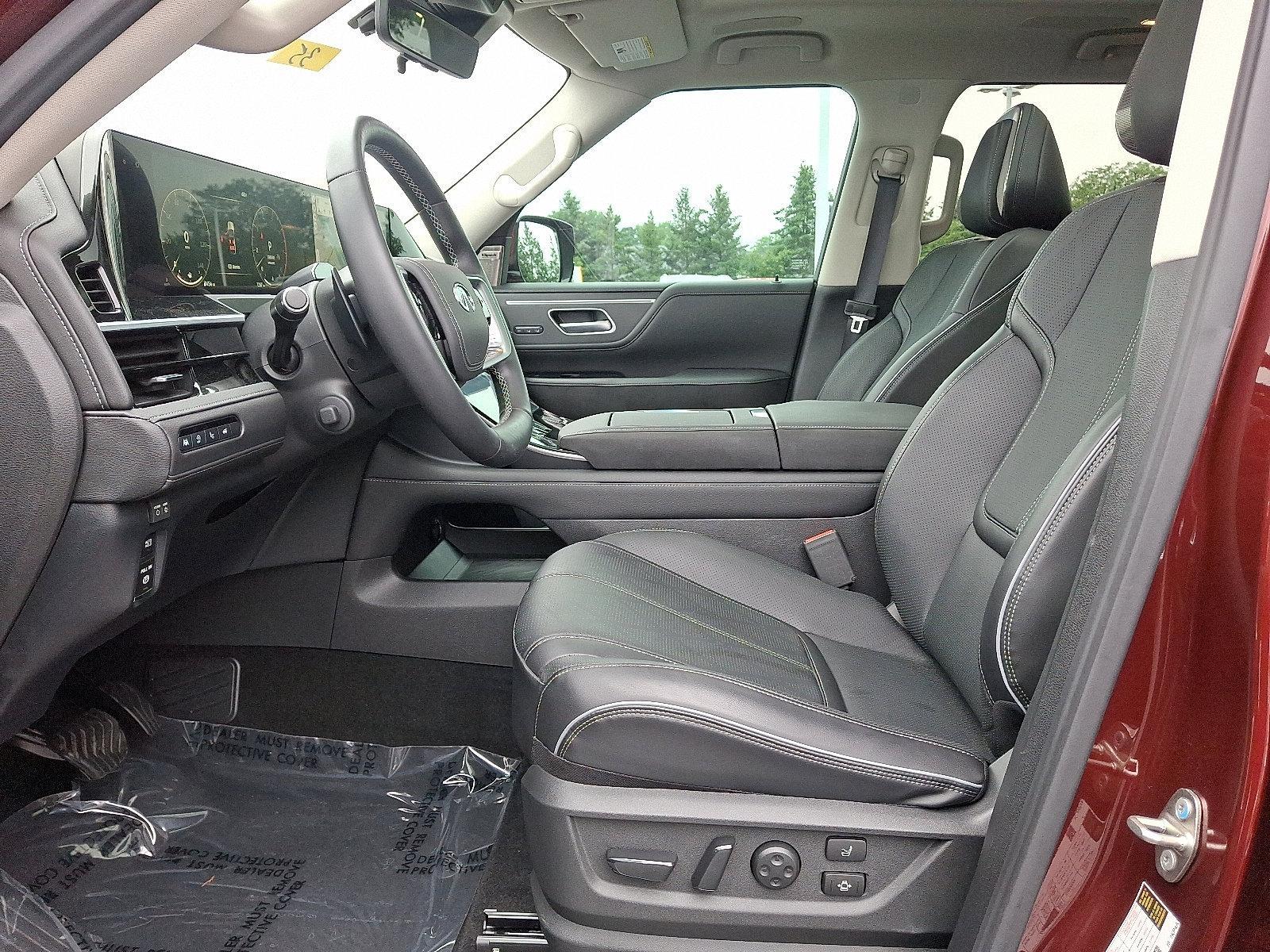 2025 INFINITI QX80 Vehicle Photo in Harrisburg, PA 17111-1033
