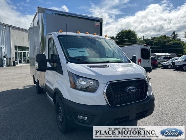 2024 Ford Transit Chassis Vehicle Photo in Webster, MA 01570-1415