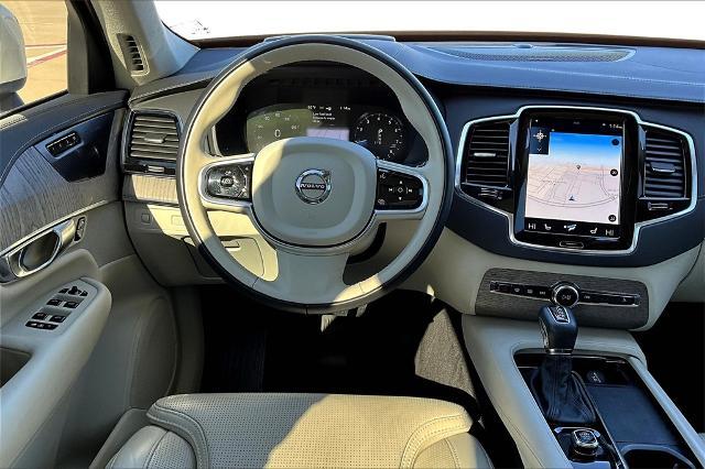 2022 Volvo XC90 Vehicle Photo in Grapevine, TX 76051