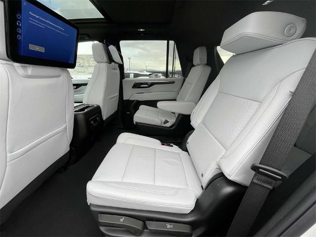 2025 Chevrolet Tahoe Vehicle Photo in ALCOA, TN 37701-3235