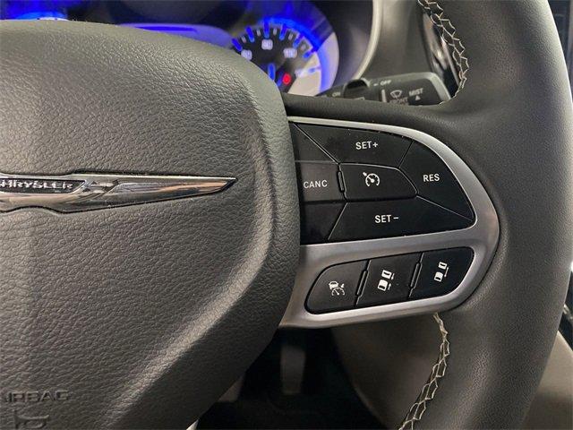 2023 Chrysler Pacifica Vehicle Photo in PORTLAND, OR 97225-3518