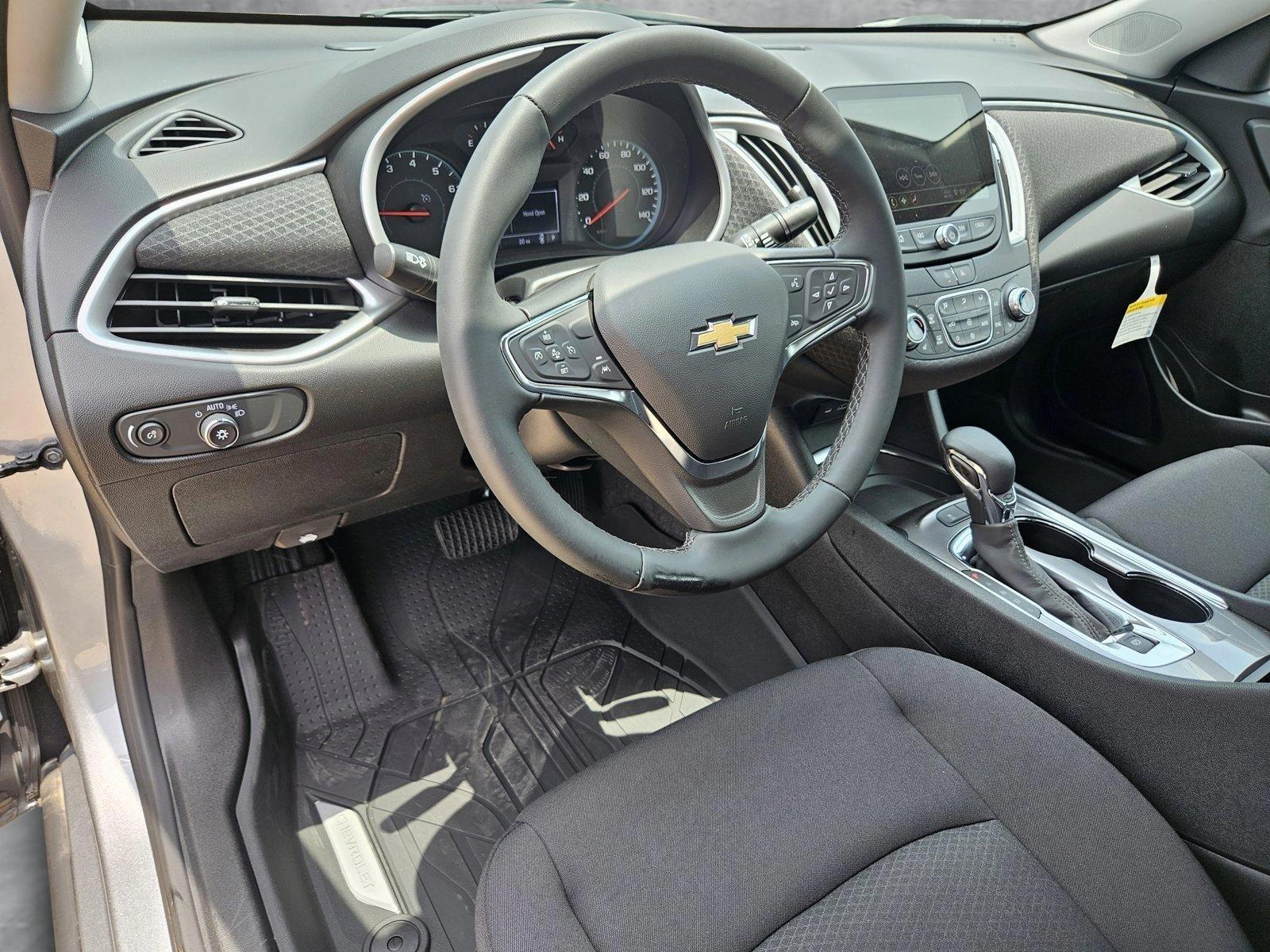 2024 Chevrolet Malibu Vehicle Photo in NORTH RICHLAND HILLS, TX 76180-7199