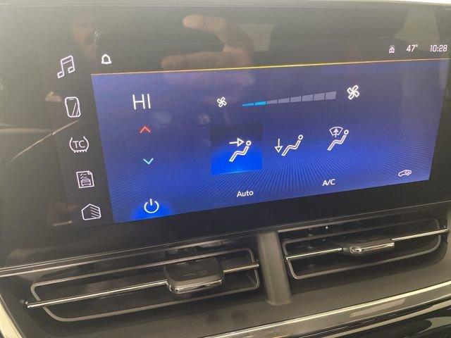 2025 Chevrolet Trax Vehicle Photo in PHOENIX, AZ 85014-3381