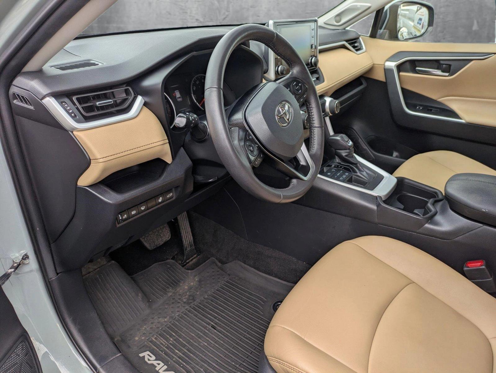 2021 Toyota RAV4 Vehicle Photo in LAUREL, MD 20707-4697