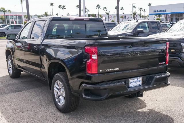 2025 Chevrolet Silverado 1500 Vehicle Photo in VENTURA, CA 93003-8585