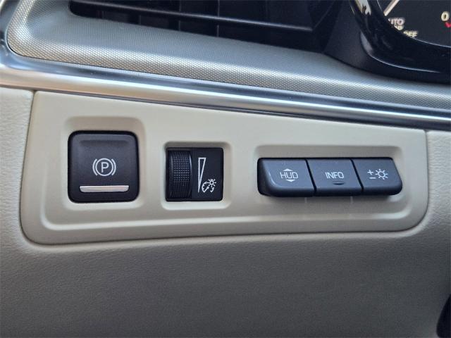 2025 Cadillac XT5 Vehicle Photo in Oklahoma City, OK 73114