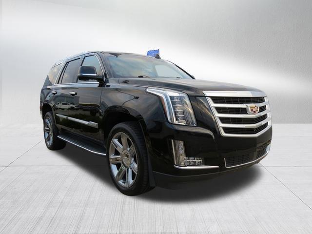 Certified 2019 Cadillac Escalade Premium Luxury with VIN 1GYS4CKJ8KR205028 for sale in Goldsboro, NC