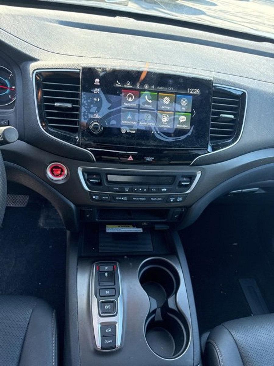 2022 Honda Pilot Vehicle Photo in Harrisburg, PA 17111