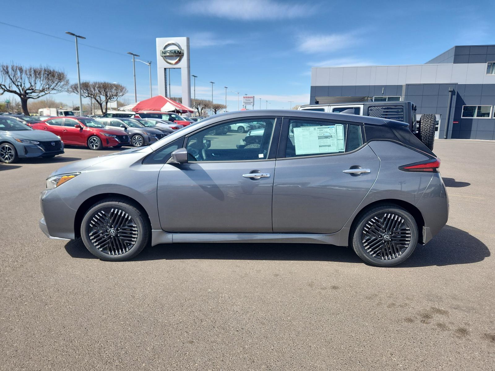 2025 Nissan LEAF Vehicle Photo in Albuquerque, NM 87110
