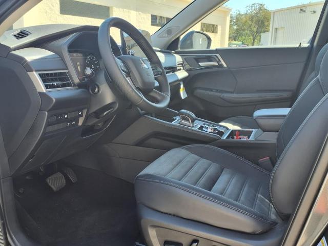 2025 Mitsubishi Outlander Plug-In Hybrid Vehicle Photo in Tampa, FL 33612