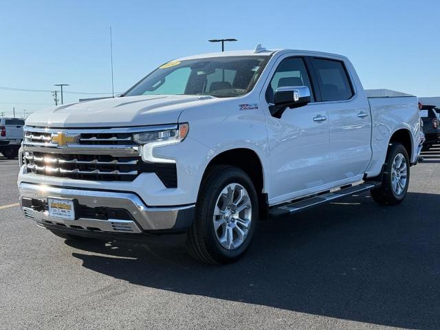 2024 Chevrolet Silverado 1500 Vehicle Photo in COLUMBIA, MO 65203-3903
