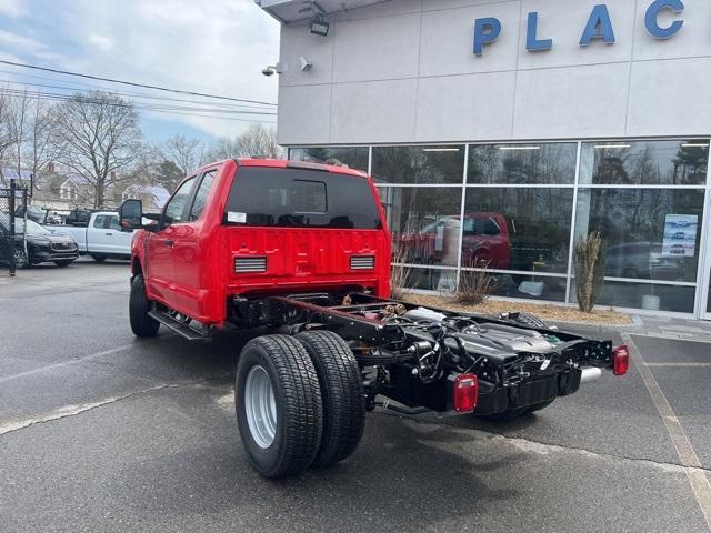 2025 Ford Super Duty F-350 DRW Vehicle Photo in Webster, MA 01570-1415
