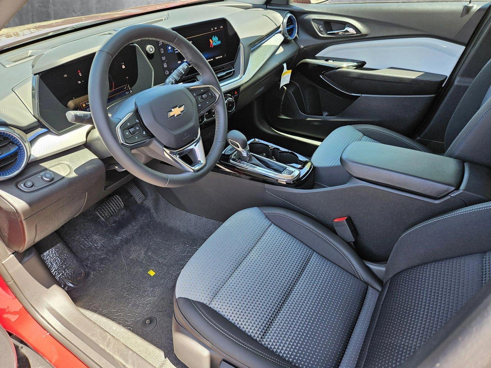 2025 Chevrolet Trax Vehicle Photo in PEORIA, AZ 85382-3715