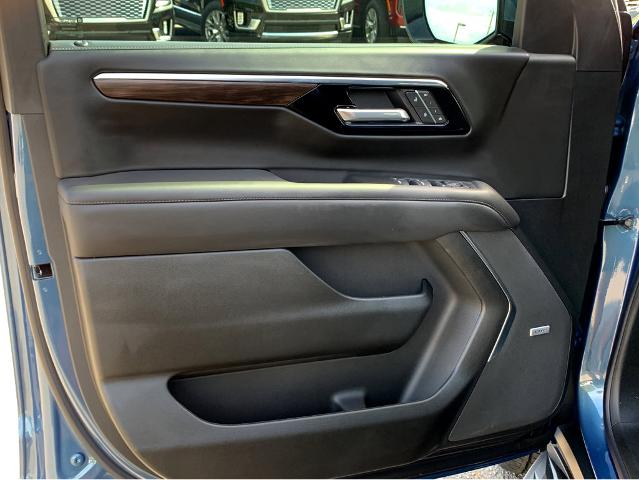 2025 Chevrolet Tahoe Vehicle Photo in BEAUFORT, SC 29906-4218
