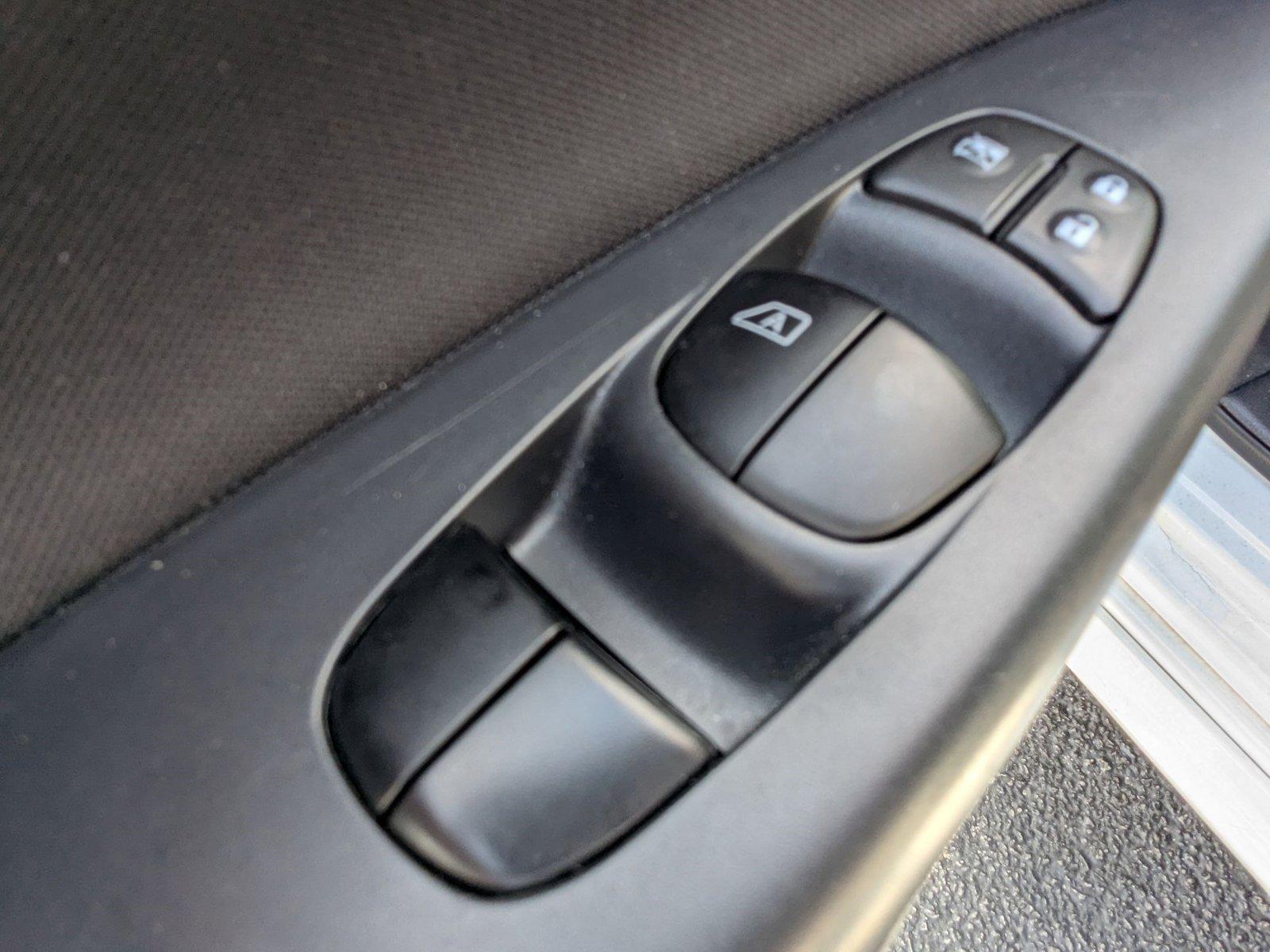 2016 Nissan Sentra Vehicle Photo in Panama City, FL 32401