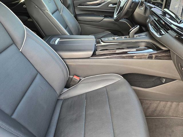 2023 Cadillac Escalade Vehicle Photo in DENTON, TX 76210-9321