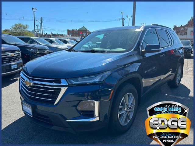 Used 2022 Chevrolet Traverse 1LT with VIN 1GNEVGKWXNJ161787 for sale in Freeport, NY